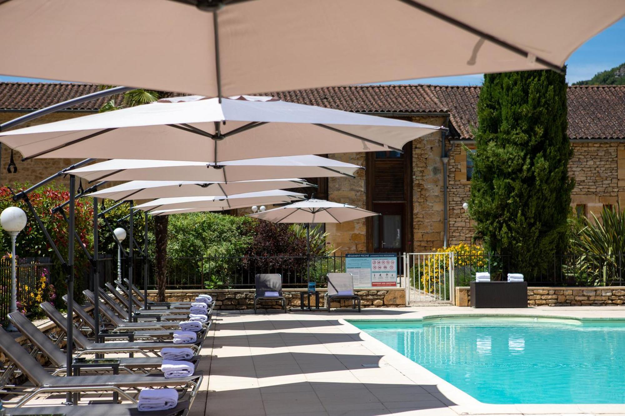 Domaine De Monrecour - Hotel & Restaurant - Proche De Sarlat Saint-Vincent-de-Cosse Exterior foto